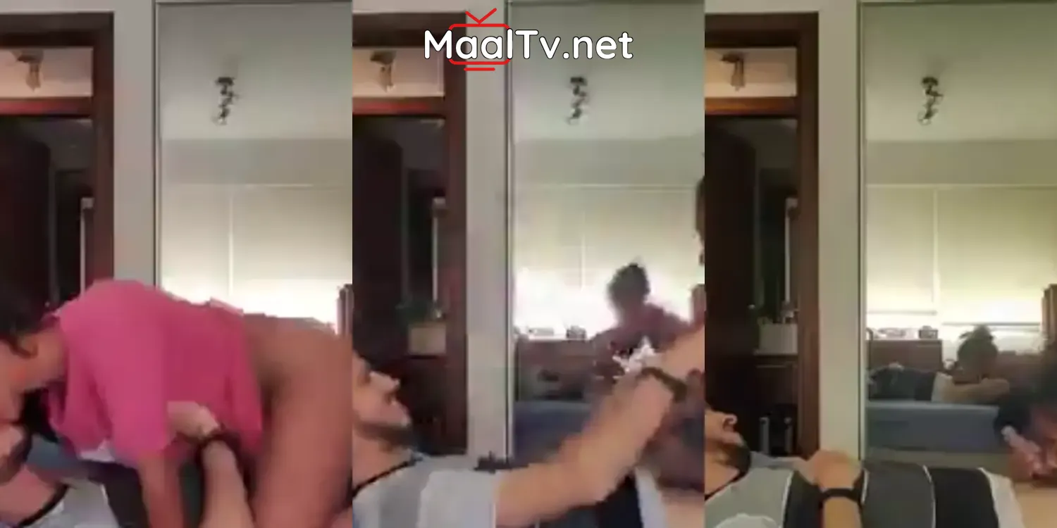 18-year-old Delhi babe gives an Indian blowjob